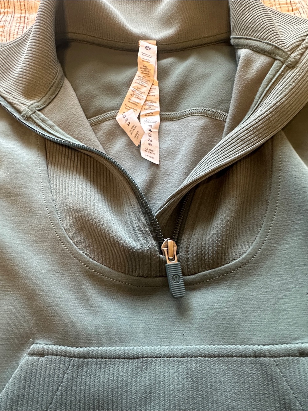 lululemon athletica Coastal Sage Green Half-Zip Pullover - Picture 7 of 10